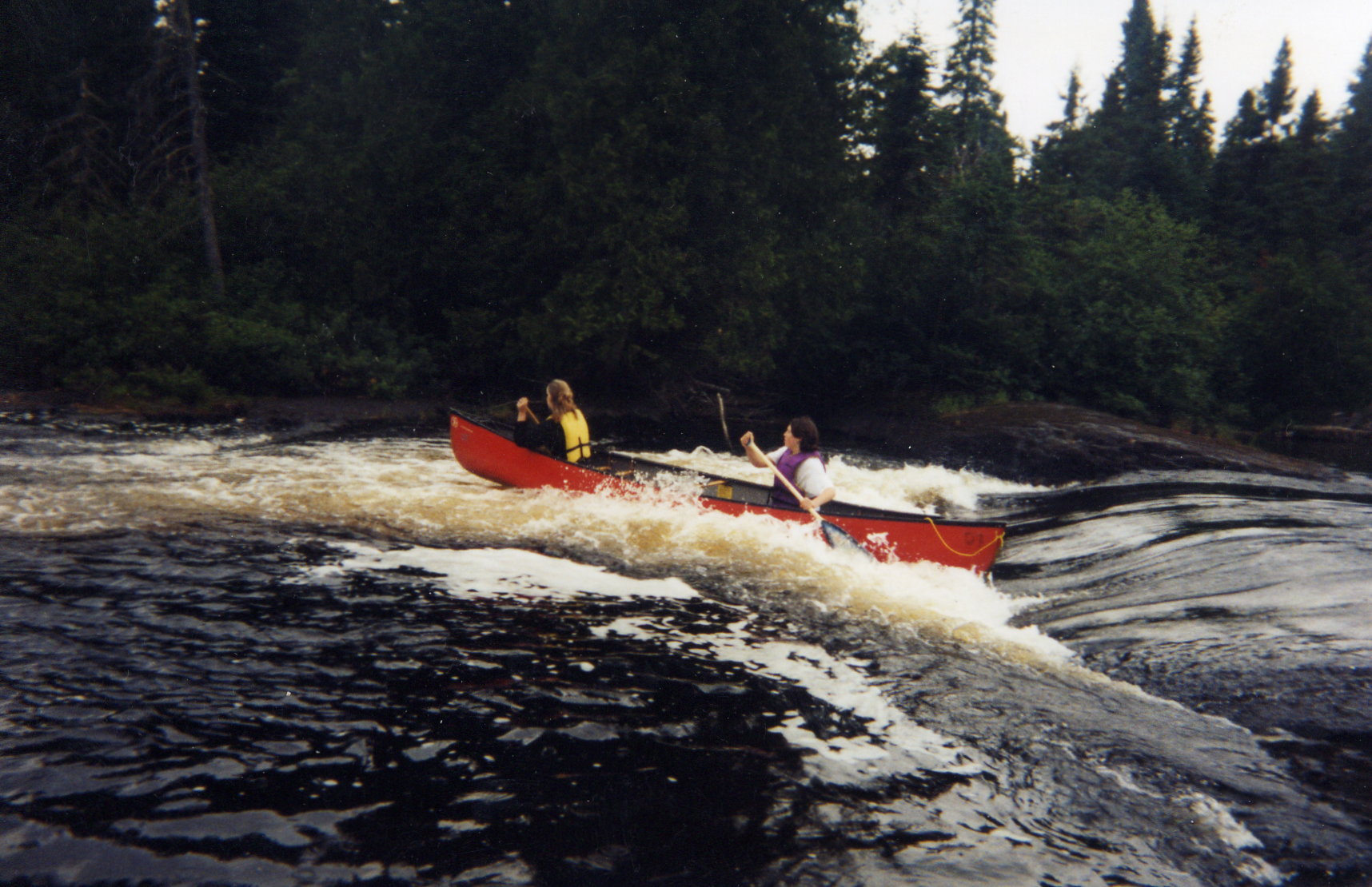 canoe-rapidspowerwave.jpg